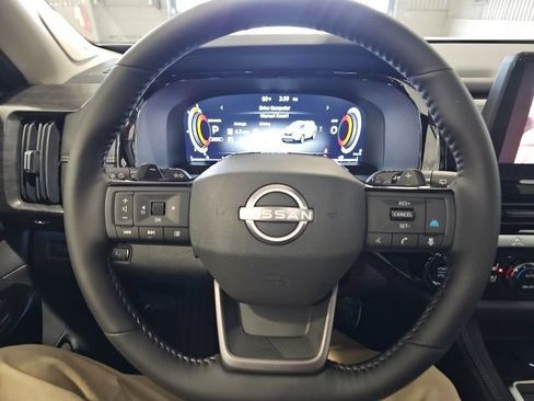 New 2026 Nissan Pathfinder Platinum AWD/4WD image 13