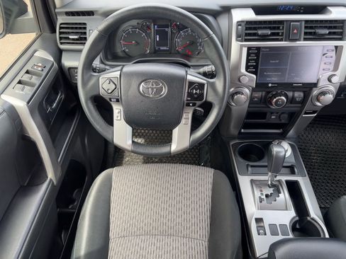 Used 2024 Toyota 4Runner SR5 AWD/4WD image 13