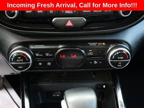 Used 2021 Kia Soul EX image 32