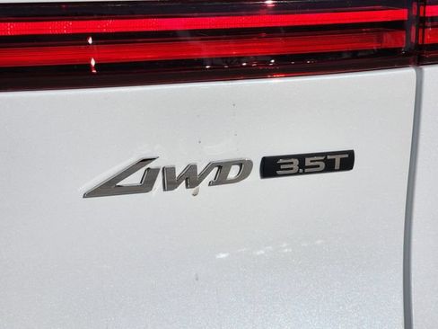 Used 2026 Genesis GV70 3.5T Sport Prestige AWD/4WD image 8