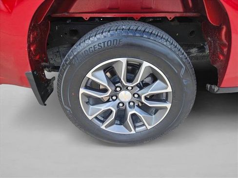 Used 2023 Chevrolet Silverado 1500 LT RWD image 9