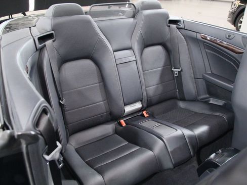 Used 2014 Mercedes-Benz E 350 Cabriolet image 23