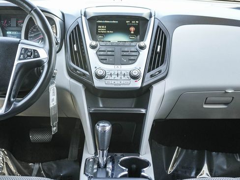 Used 2016 Chevrolet Equinox LT w/ Convenience Package image 13