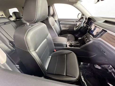 Used 2022 Volkswagen Atlas SE image 27