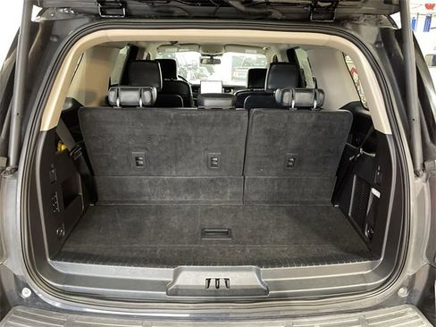 Used 2024 Ford Expedition XLT image 24
