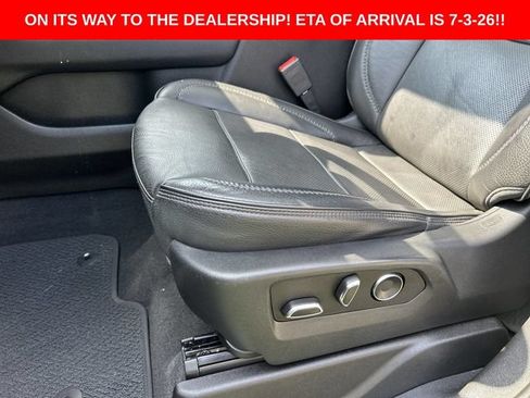 Used 2021 GMC Yukon Denali w/ Denali Premium Package AWD/4WD image 15