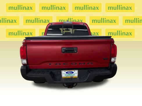 Used 2016 Toyota Tacoma TRD Off-Road w/ Towing Package AWD/4WD image 7