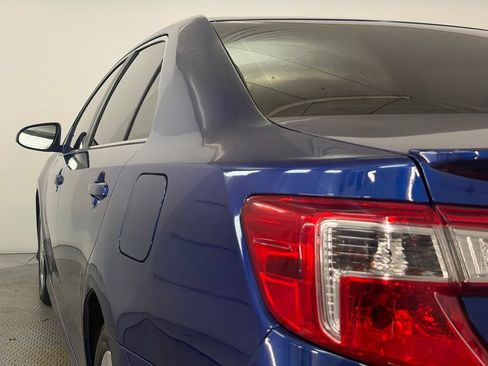 Used 2014 Toyota Camry SE FWD image 62