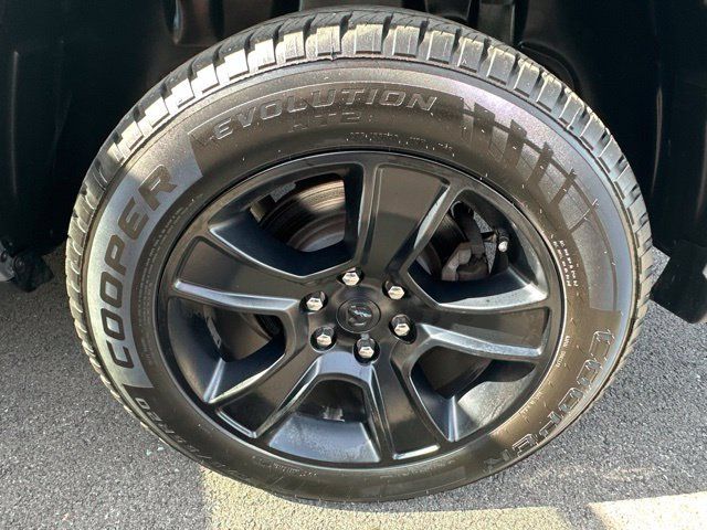 Used 2023 RAM 1500 Big Horn AWD/4WD image 32