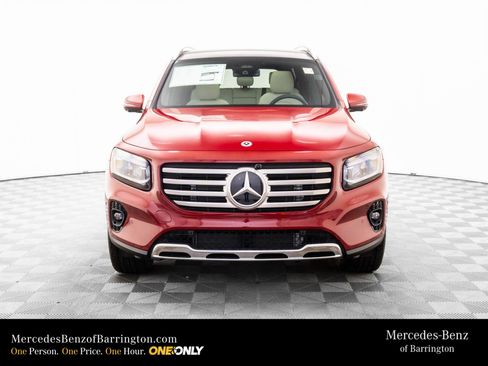 New 2026 Mercedes-Benz GLB 250 4MATIC image 10