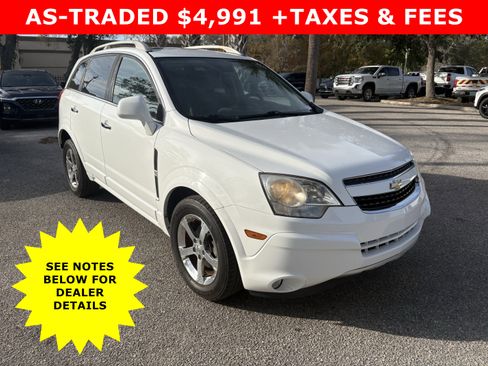 Used 2014 Chevrolet Captiva Sport LT w/ Convenience Package image 1