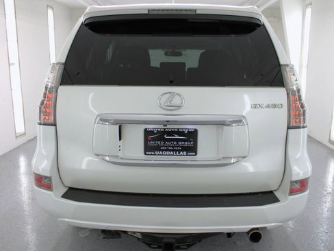 Used 2014 Lexus GX 460 image 8