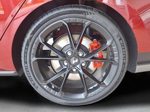 New 2025 Hyundai Elantra N image 7