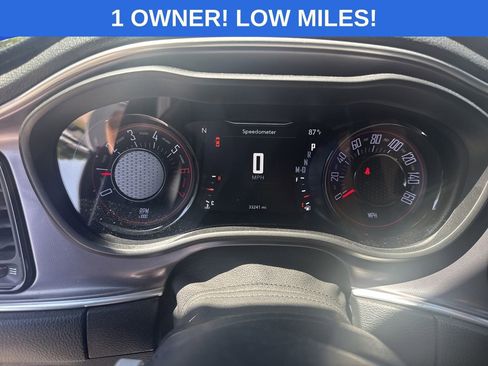 Used 2019 Dodge Challenger R/T w/ Blacktop Package RWD image 2