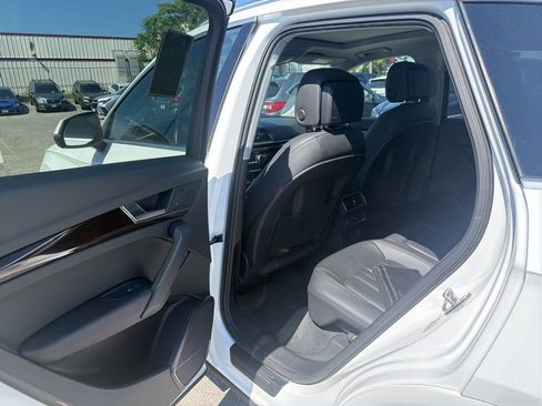 Used 2018 Audi Q5 2.0T Premium Plus w/ Premium Plus Package AWD/4WD image 15