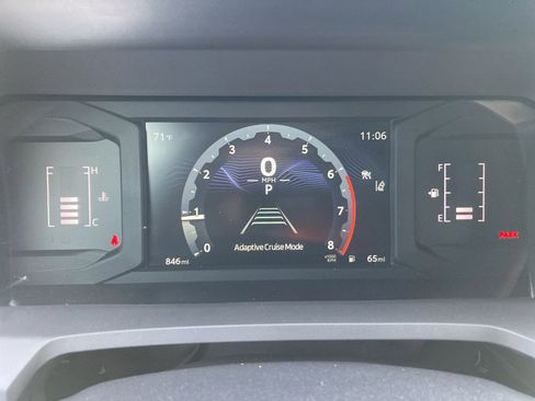 Certified 2025 Toyota Tacoma SR5 image 10