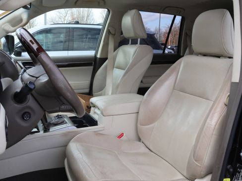 Used 2017 Lexus GX 460 Premium image 34