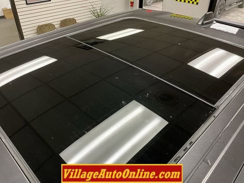 Used 2019 RAM 1500 Laramie image 32