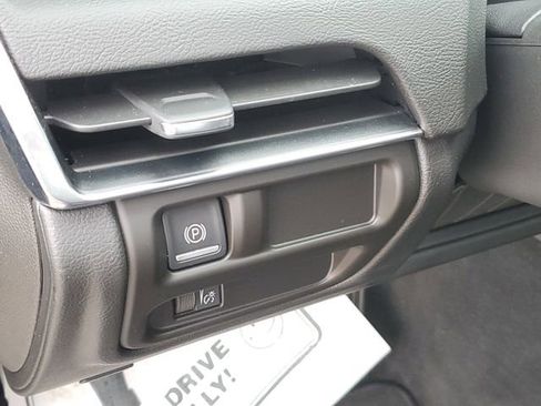 Certified 2025 Cadillac CT5 Sport image 9