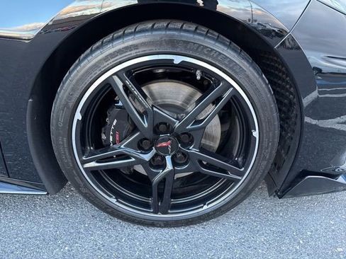 Certified 2023 Chevrolet Corvette Stingray Preferred Cpe w/ Z51 Performance Package image 9