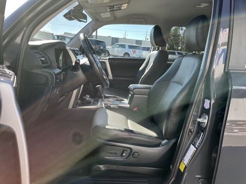 Used 2024 Toyota 4Runner SR5 Premium image 29