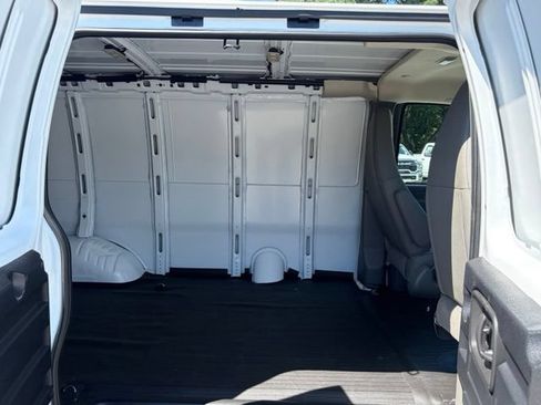 New 2026 Chevrolet Express 2500 w/ Driver Convenience Package RWD image 10
