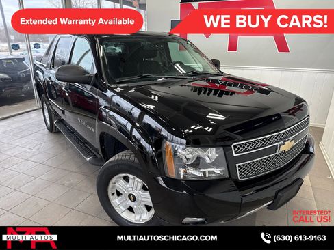 Used 2009 Chevrolet Avalanche LT w/ Suspension Package, Off-Road image 4