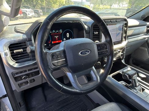 Used 2022 Ford F150 Lariat w/ Equipment Group 501A Mid AWD/4WD image 11