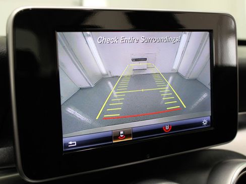 Used 2017 Mercedes-Benz C 300 Sedan image 52