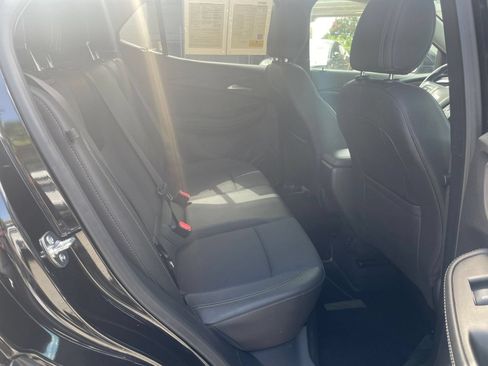Used 2025 Buick Encore GX Preferred FWD image 24