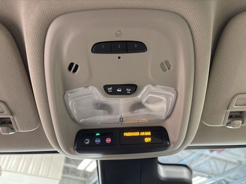 Used 2024 Buick Encore GX Avenir w/ Avenir Convenience Package image 24