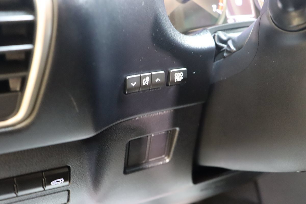 Used 2017 Lexus NX 200t FWD image 40