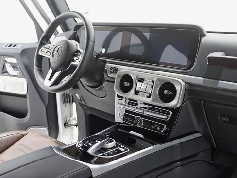 Used 2021 Mercedes-Benz G 550 image 31