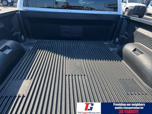 Used 2022 RAM 1500 Tradesman w/ Chrome Plus Package image 5