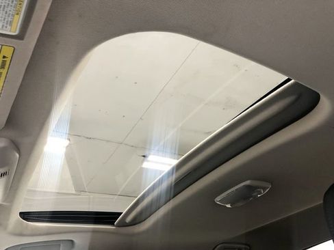 Used 2017 Toyota Tundra SR5 AWD/4WD image 23