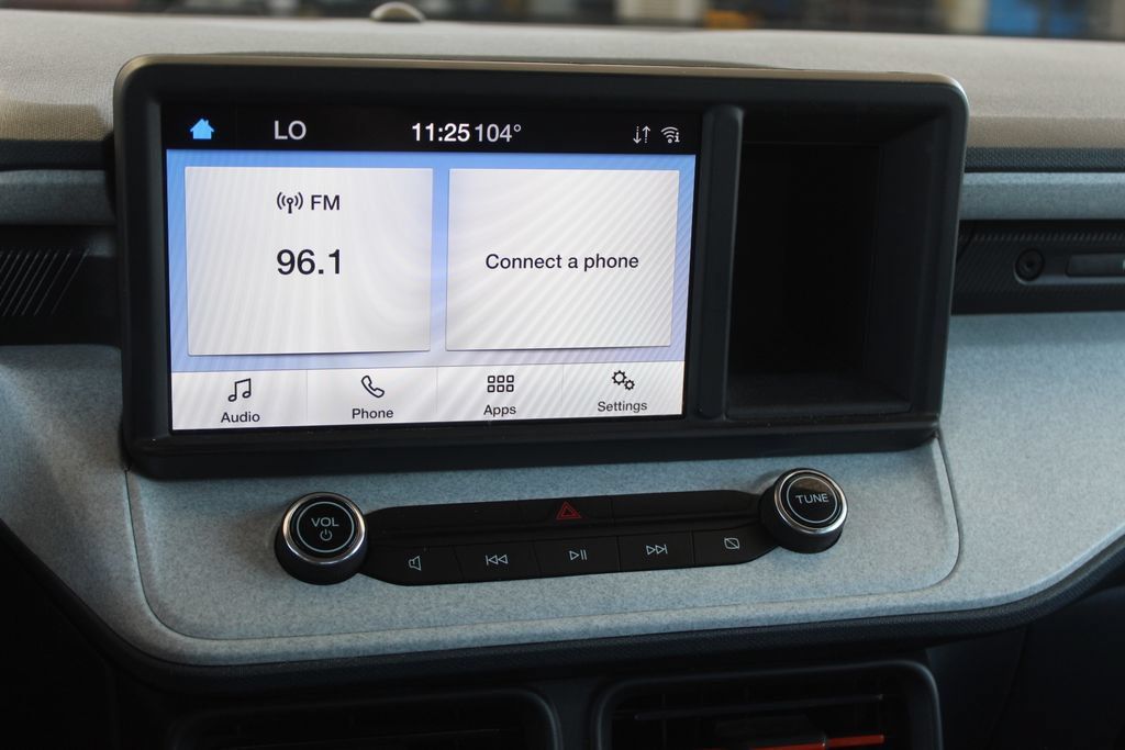 Used 2024 Ford Maverick XLT FWD image 16