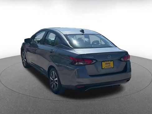 Used 2025 Nissan Versa SV FWD image 11