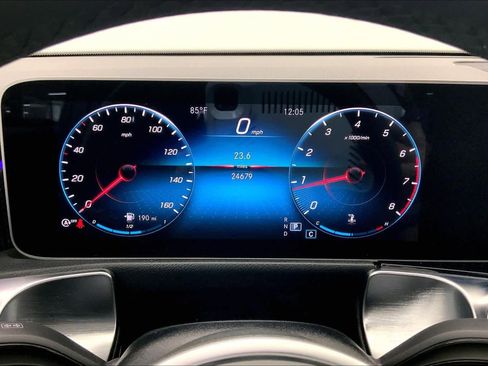 Certified 2021 Mercedes-Benz GLB 250 image 22