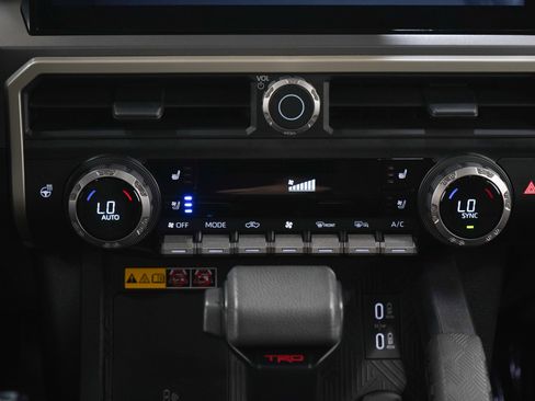 Used 2024 Toyota Tacoma TRD Off-Road AWD/4WD image 19