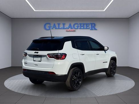Used 2023 Jeep Compass Altitude w/ Convenience Group image 4