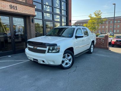 Used 2011 Chevrolet Avalanche LTZ