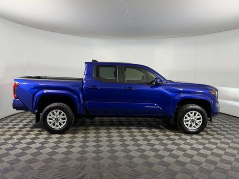 Used 2024 Toyota Tacoma SR5 image 5