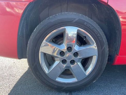 Used 2009 Chevrolet HHR LT FWD image 8