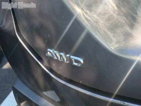 Certified 2024 Honda Pilot Elite image 14