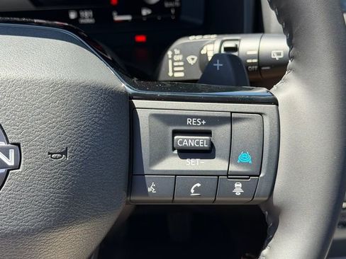 New 2026 Nissan Rogue Platinum AWD/4WD image 15