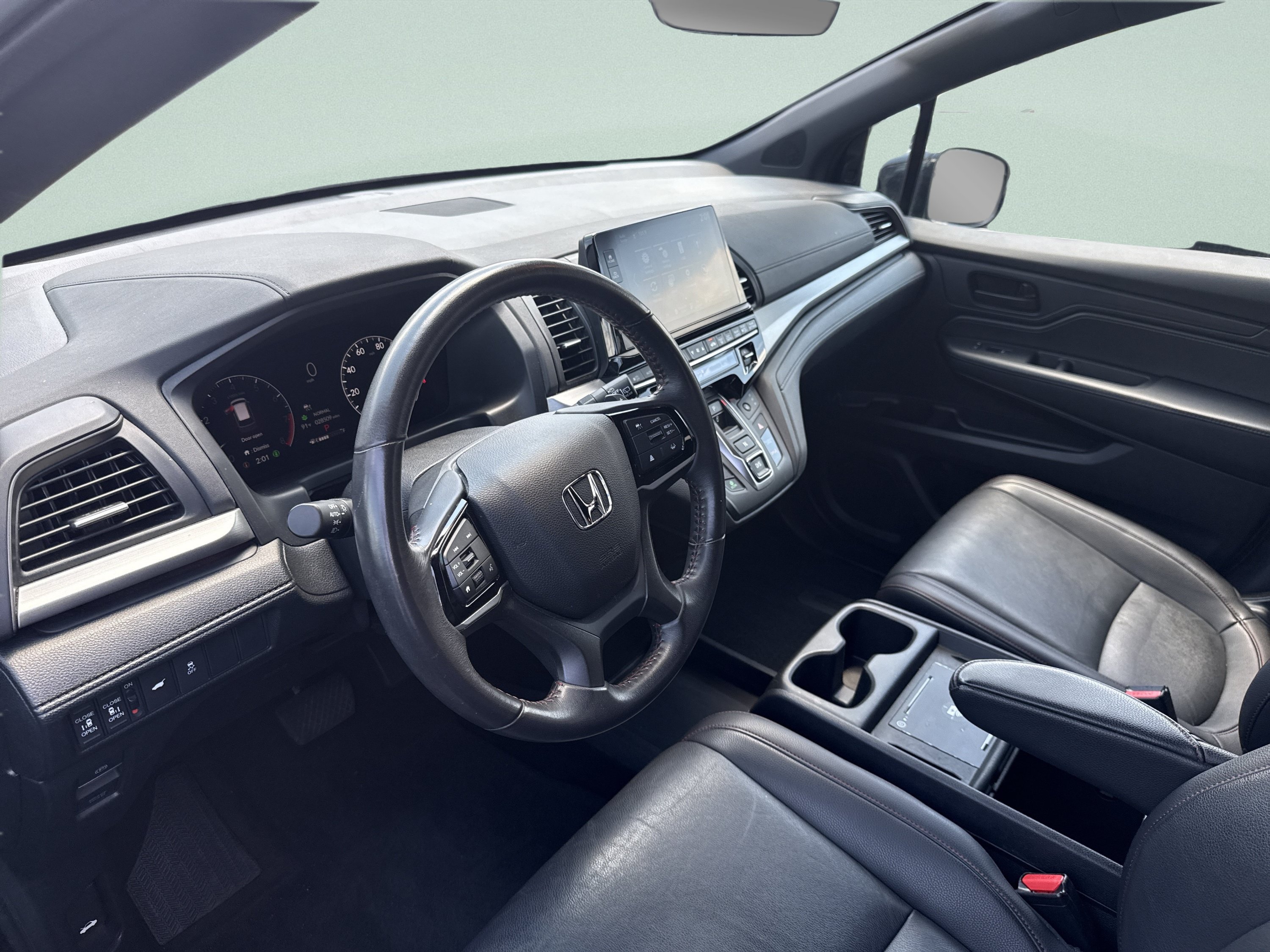 Used 2025 Honda Odyssey Sport-L image 12