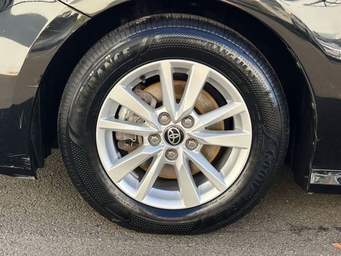 Used 2025 Toyota Camry LE FWD image 12