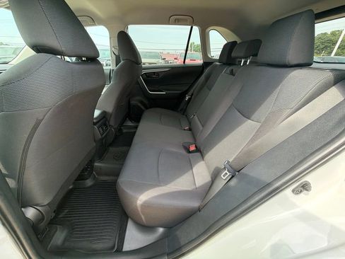 Used 2024 Toyota RAV4 LE FWD image 23