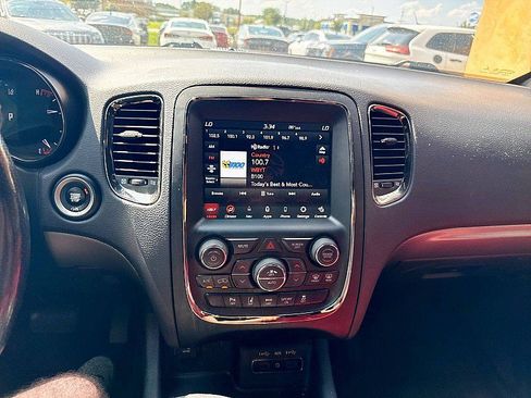 Used 2020 Dodge Durango R/T w/ Technology Group AWD/4WD image 13