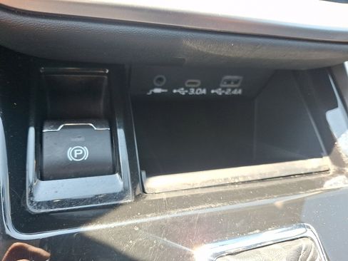 Certified 2024 Subaru Outback Limited AWD/4WD image 23